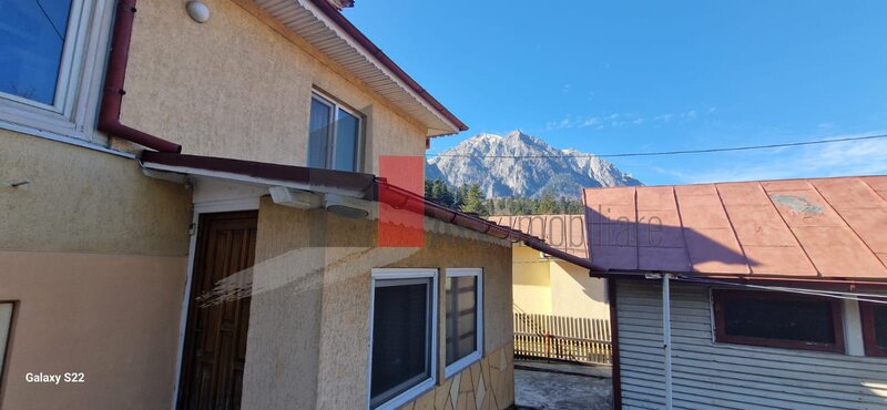 Busteni, Poiana Tapului, casa de vanzare