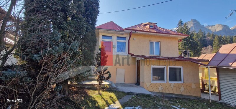 Busteni, Poiana Tapului, casa de vanzare