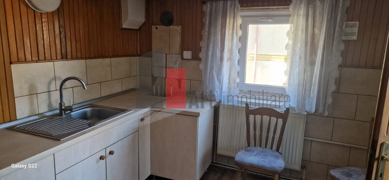 Busteni, Poiana Tapului, casa de vanzare